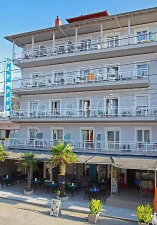 Olympus 3* Παραλία